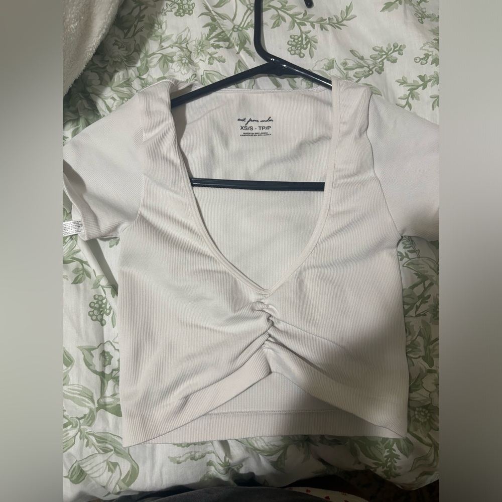 white cropped urban outfitters top